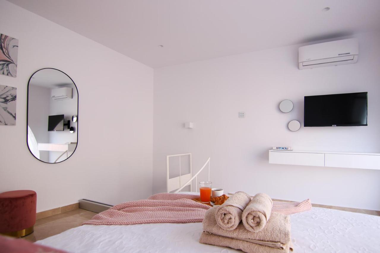 Phaedrus Living: Luxury Maisonette Lighthouse 60 Paphos Ngoại thất bức ảnh